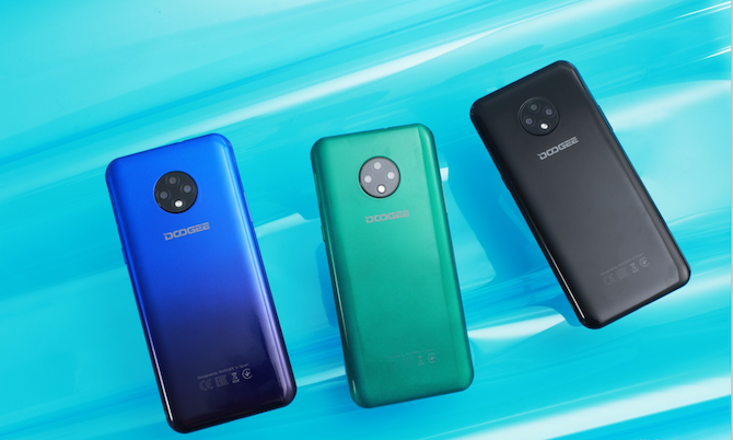 DOOGEE X95 smartphone i flere farver