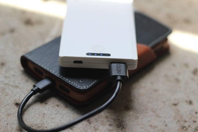 Kinkoo Infinite One Portable Battery Bank Review og Giveaway kinkoo infinite one review 7