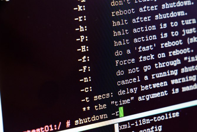 linux terminal nedlukning kommandoer skærm