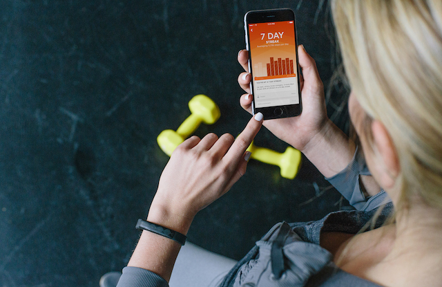 get-fit-teknologi-lektioner-fitness-band