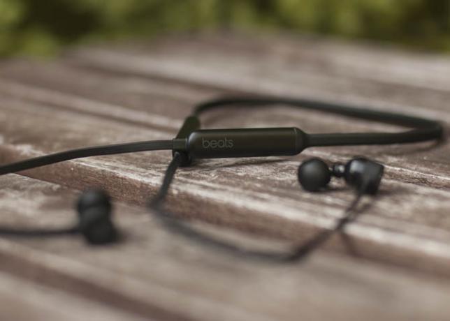 BeatsX Review & Giveaway: Apples bedste øretelefoner endnu? beatsx logo