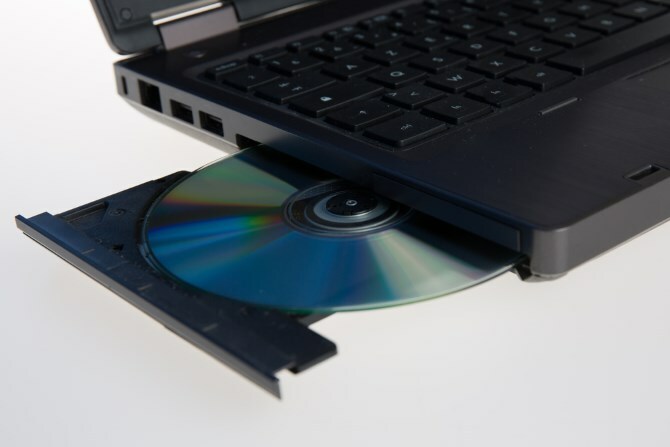 Sådan spiller du spil uden cd ved hjælp af no-cd-revner muo gaming nocdcracks dvddrive