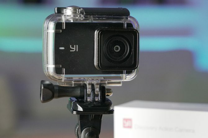 Yi Discovery: Den bedste budget-handling-kamera til begyndere yi-tilbehør til opdagelse 670x447