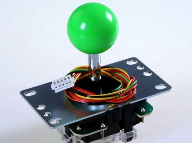 En Sanwa joystick