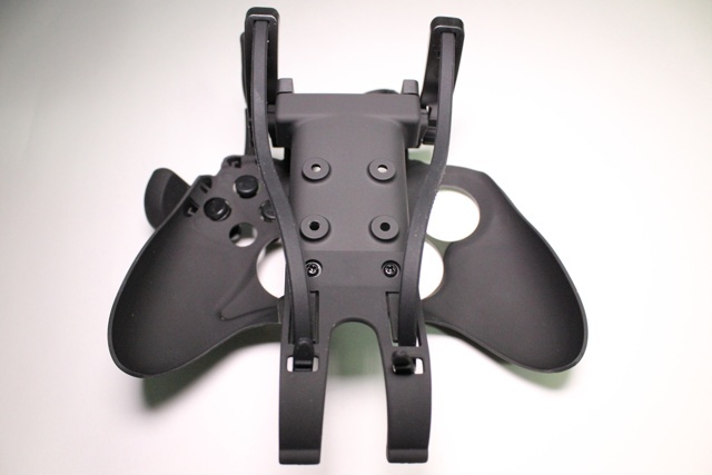 Avenger Elite Defcon F4 Review Og Giveaway Avenger Elite Defcon f4 xbox controller anmeldelse 5