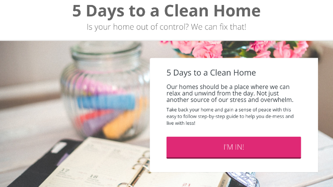 Det simpelt organiserede hjem er vært for et fem dages gratis kursus via e-mail for at rense dit hjem 