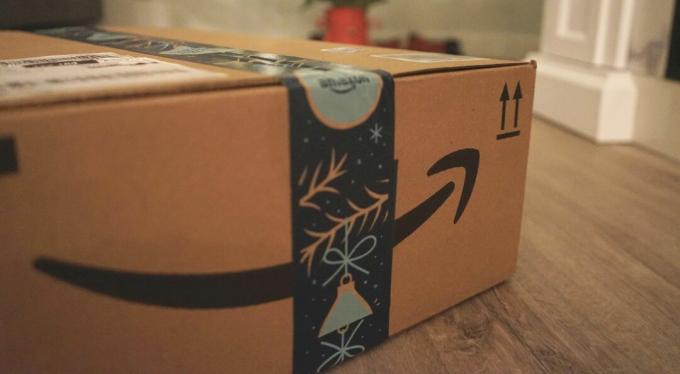 billede af amazon-pakken