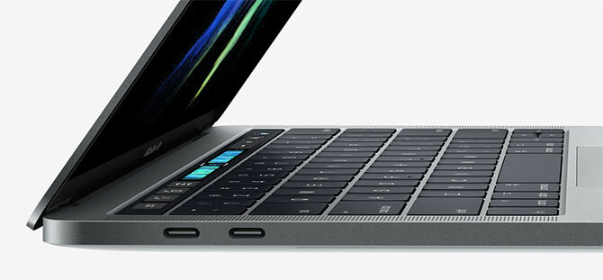 MacBook Pro-forbindelser og -porte