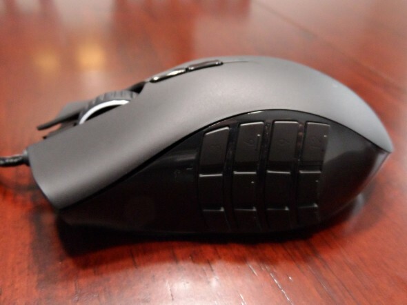 Razer-naga-logitech-G600-gaming-mus review-6