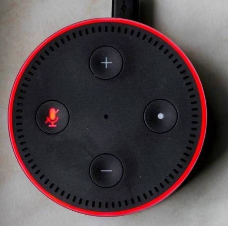 Sådan konfigureres og bruger du din Amazon Echo Dot 11 Echo Dot Rød lys