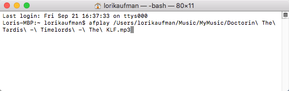 Afspil en lydfil med afplay på kommandolinjen på Mac