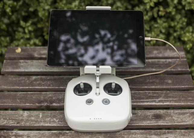 DJI Phantom 4 Gennemgå phantom4 remote ipad