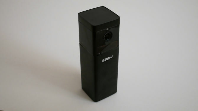 Bosma X1 anmeldelse: En anstændig indendørs sikkerhedskamera, der mangler polske Bosma X1 top down